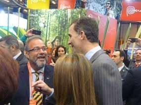 El Príncipe de Asturias visita stand de Cuba en Fitur 2014